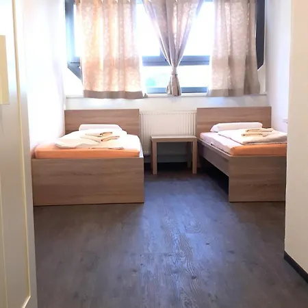 유겐트헤르베르게 - 유스호스텔 호스텔 *